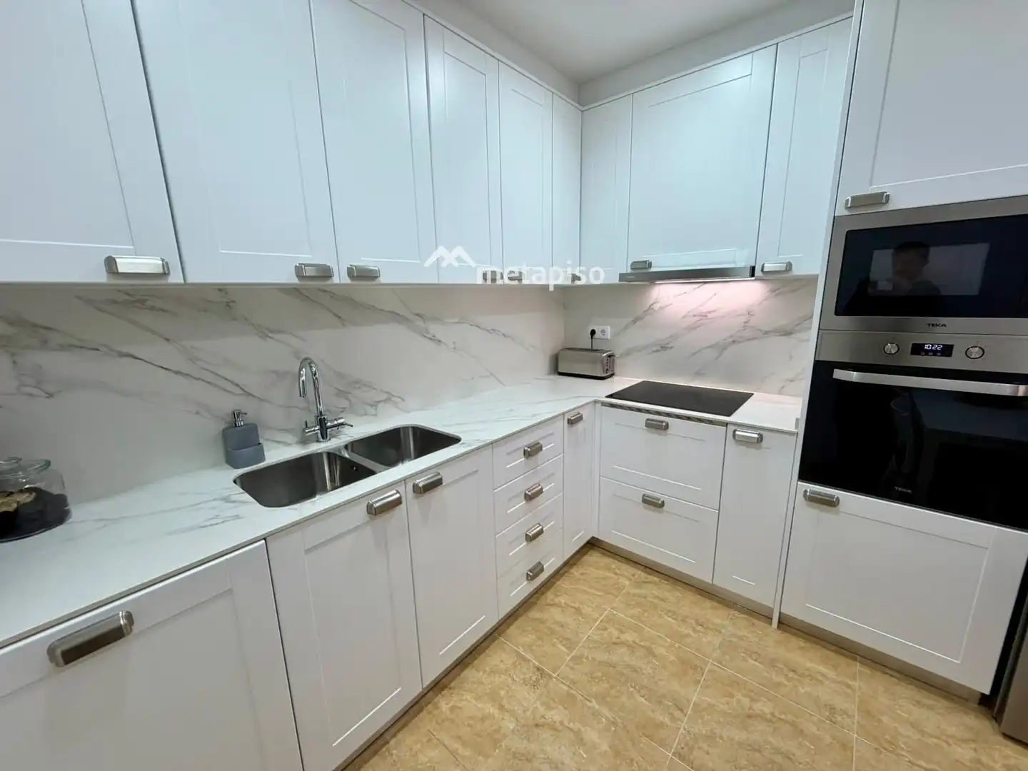 Cocina de Casa adosada en venta en Santa Margarida I Els Monjos con Aire acondicionado, Calefacción y Terraza