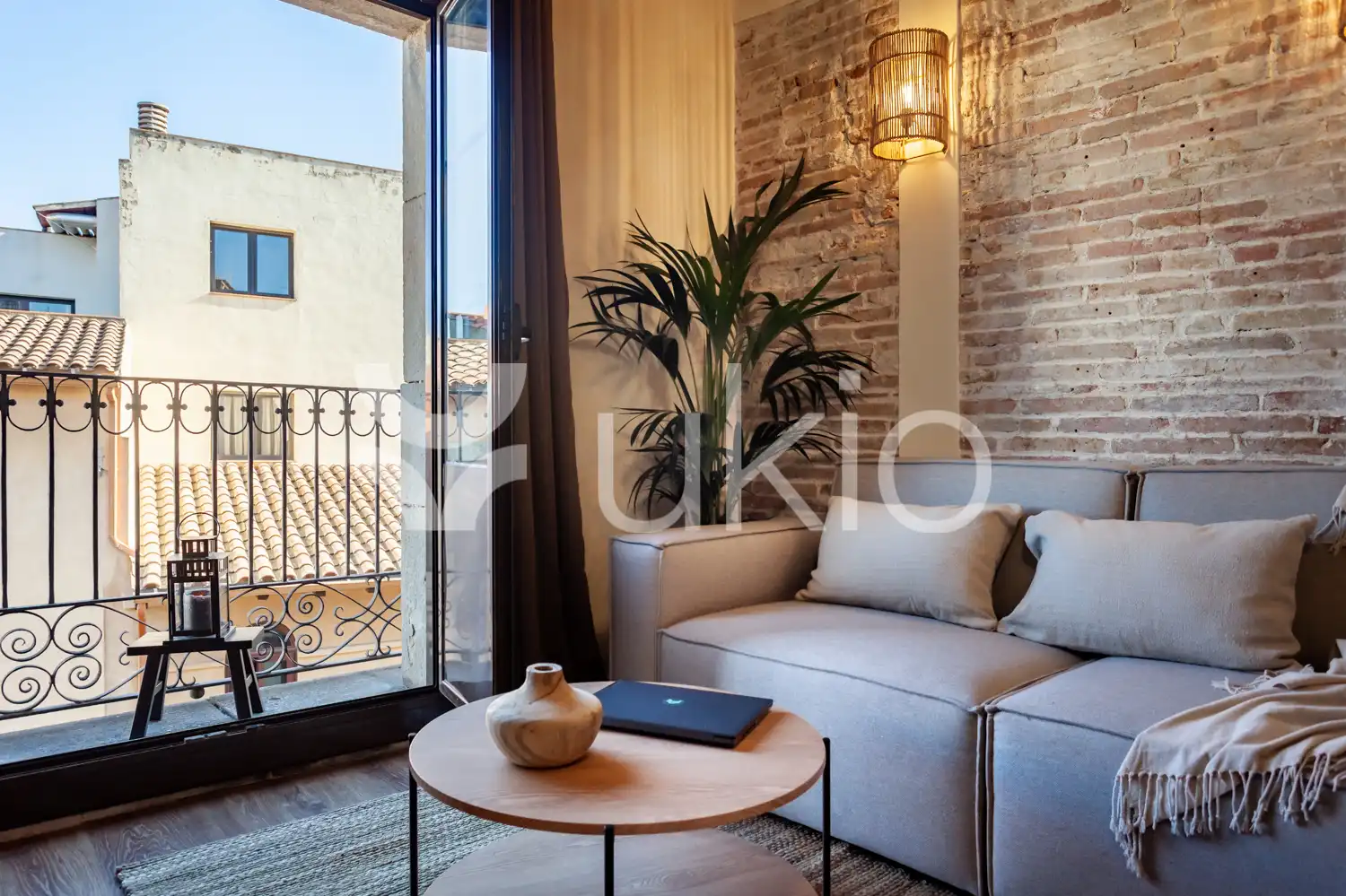 Living room of Study for rent in Barcelona  with Air Conditioner, Heating and Terrace