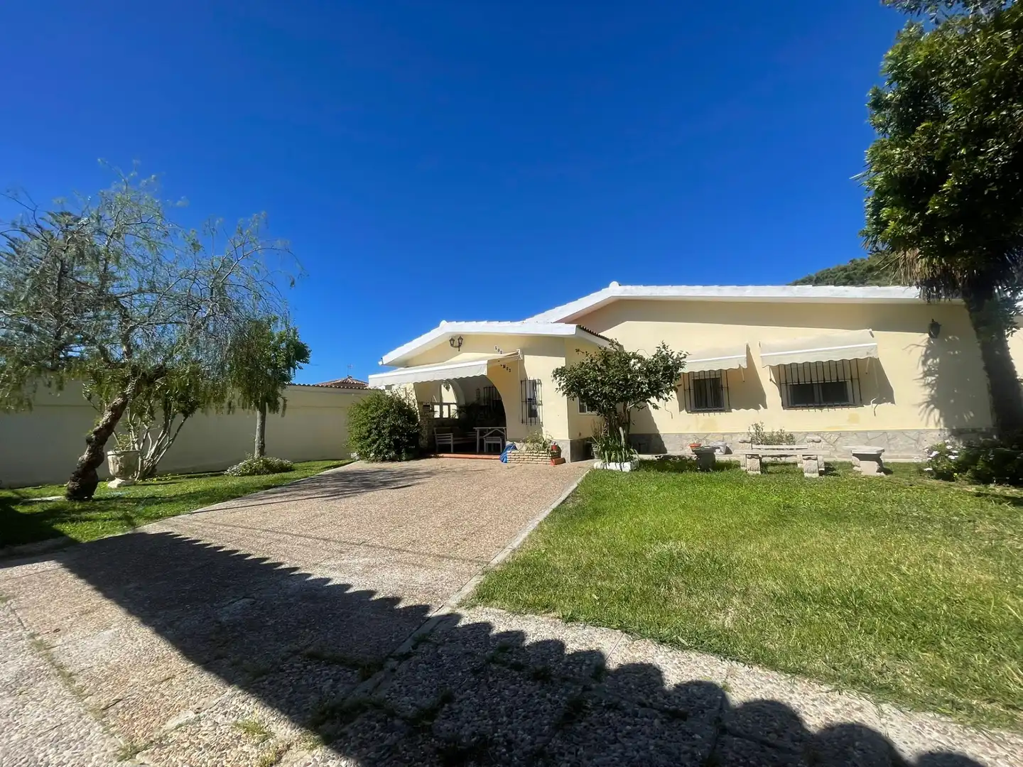 Exterior view of Houses for sale in Chiclana de la Frontera  with Private garden, Swimming Pool and Furnished