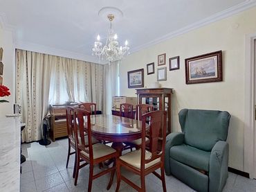 Wohnung mit Aufzug zum Verkauf in Bailén - Miraflores