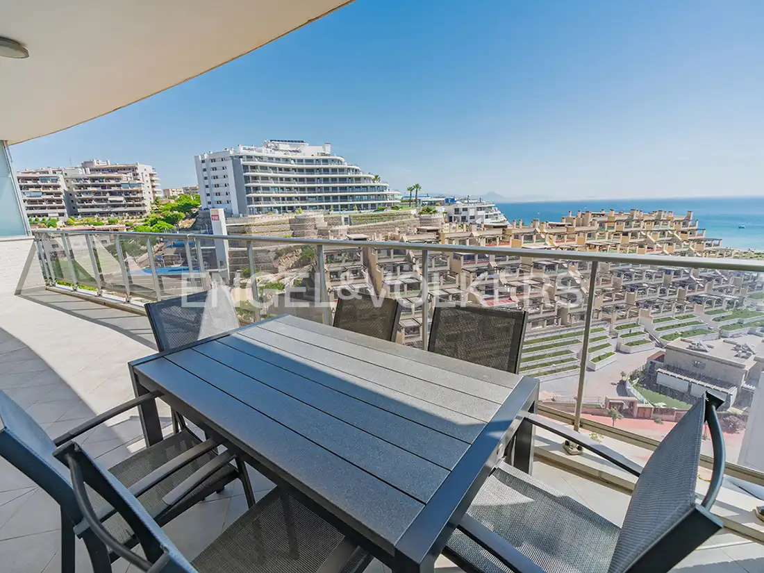 Terraza de Ático en venta en Elche / Elx con Aire acondicionado, Calefacción y Terraza