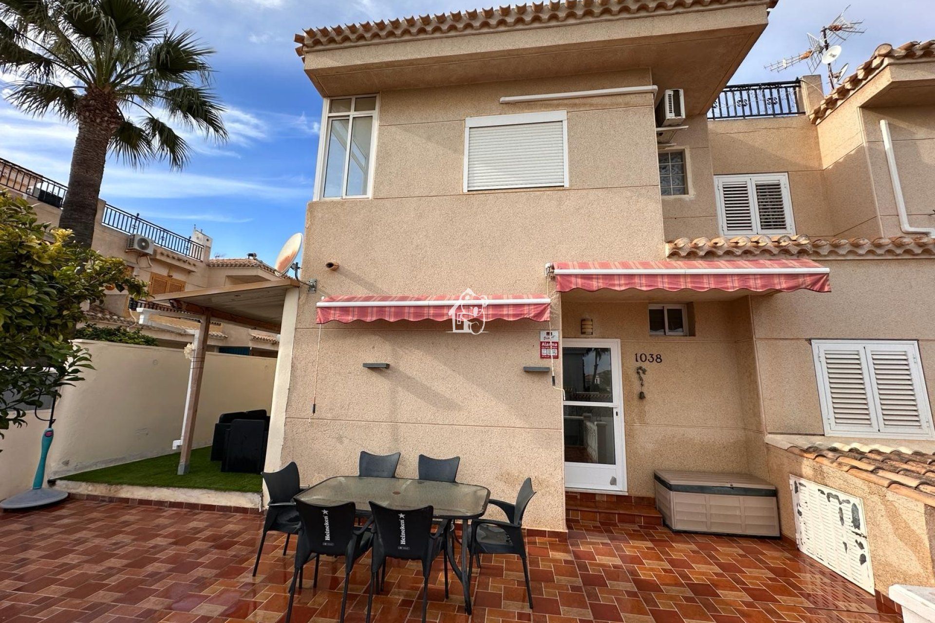 Exterior view of Single-family semi-detached to rent in Orihuela  with Air Conditioner, Private garden and Terrace