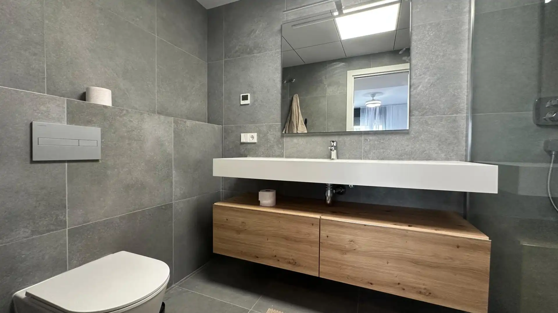Baño de Apartamento de alquiler en Villajoyosa / La Vila Joiosa con Aire acondicionado, Terraza y Amueblado