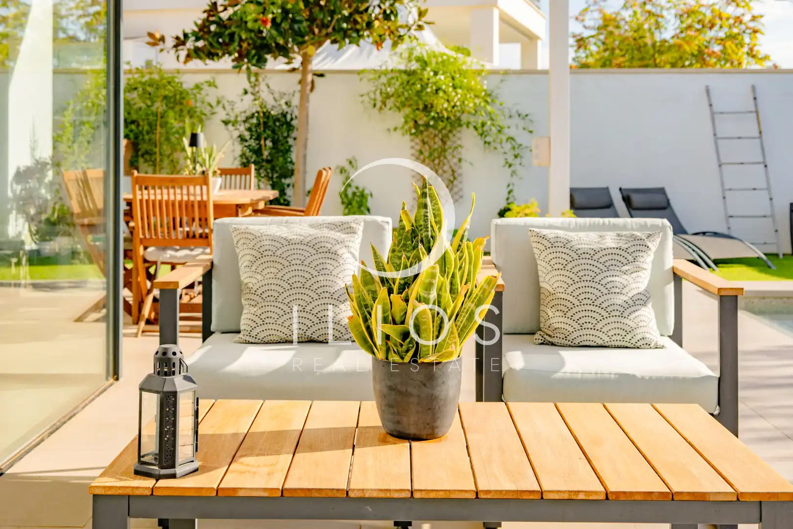 Detached house with terrace for sale in Montesol, imagen 9