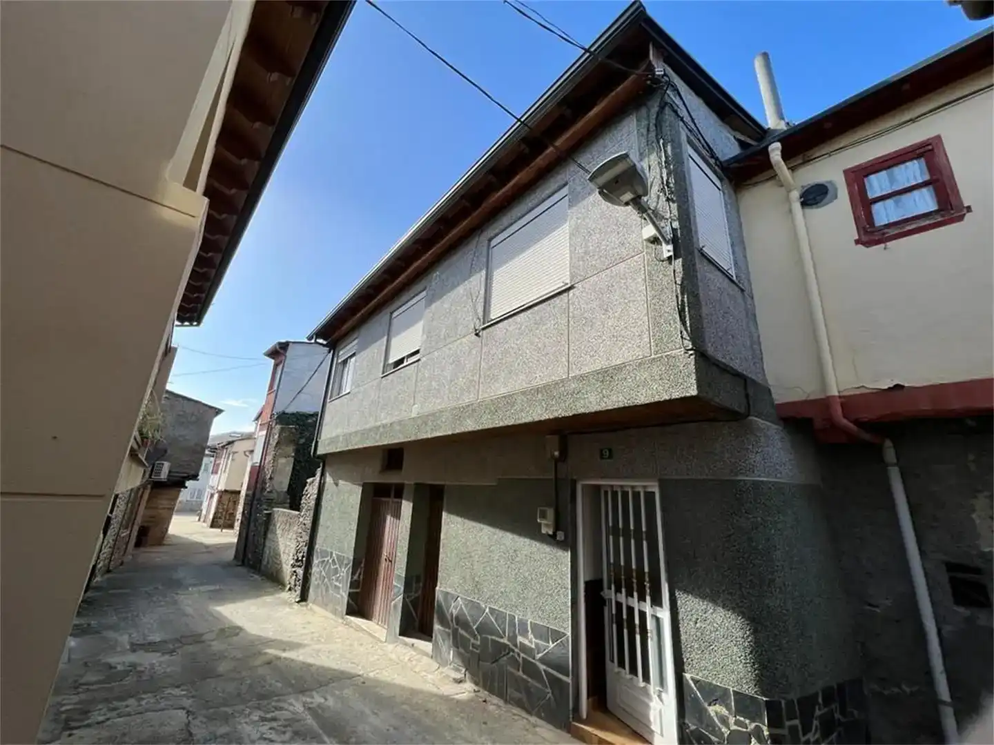 Vista exterior de Casa adosada en venda en A Rúa 