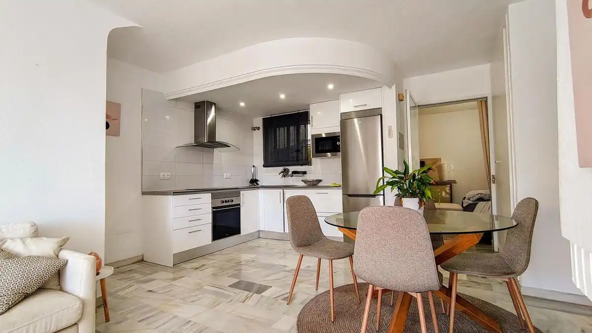 Kitchen of Houses for sale in Elviria - Cabopino