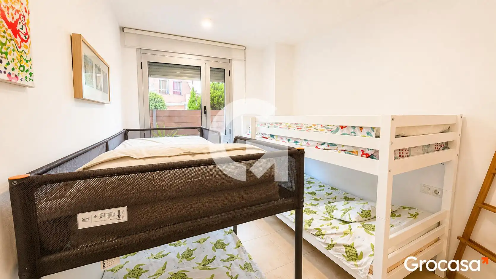 Schlafzimmer von Wohnung zum Verkauf in Lloret de Mar mit Klimaanlage, Terrasse und Gemeinschaftspool