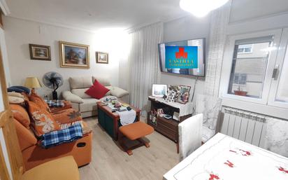 Living room of Flat for sale in Ávila Capital  with Heating, Terrace and Balcony