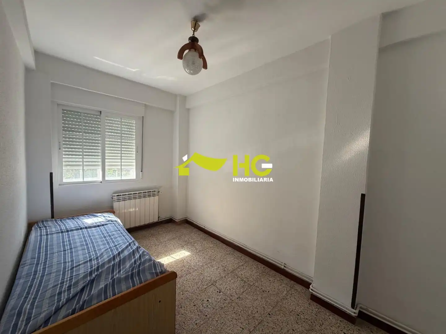 Habitación de Piso en venta en Móstoles con Aire acondicionado y Calefacción