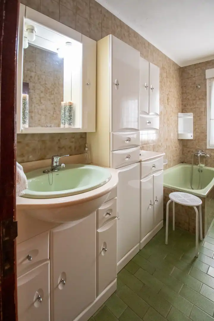 Baño de Piso en venta en Villaviciosa con Calefacción