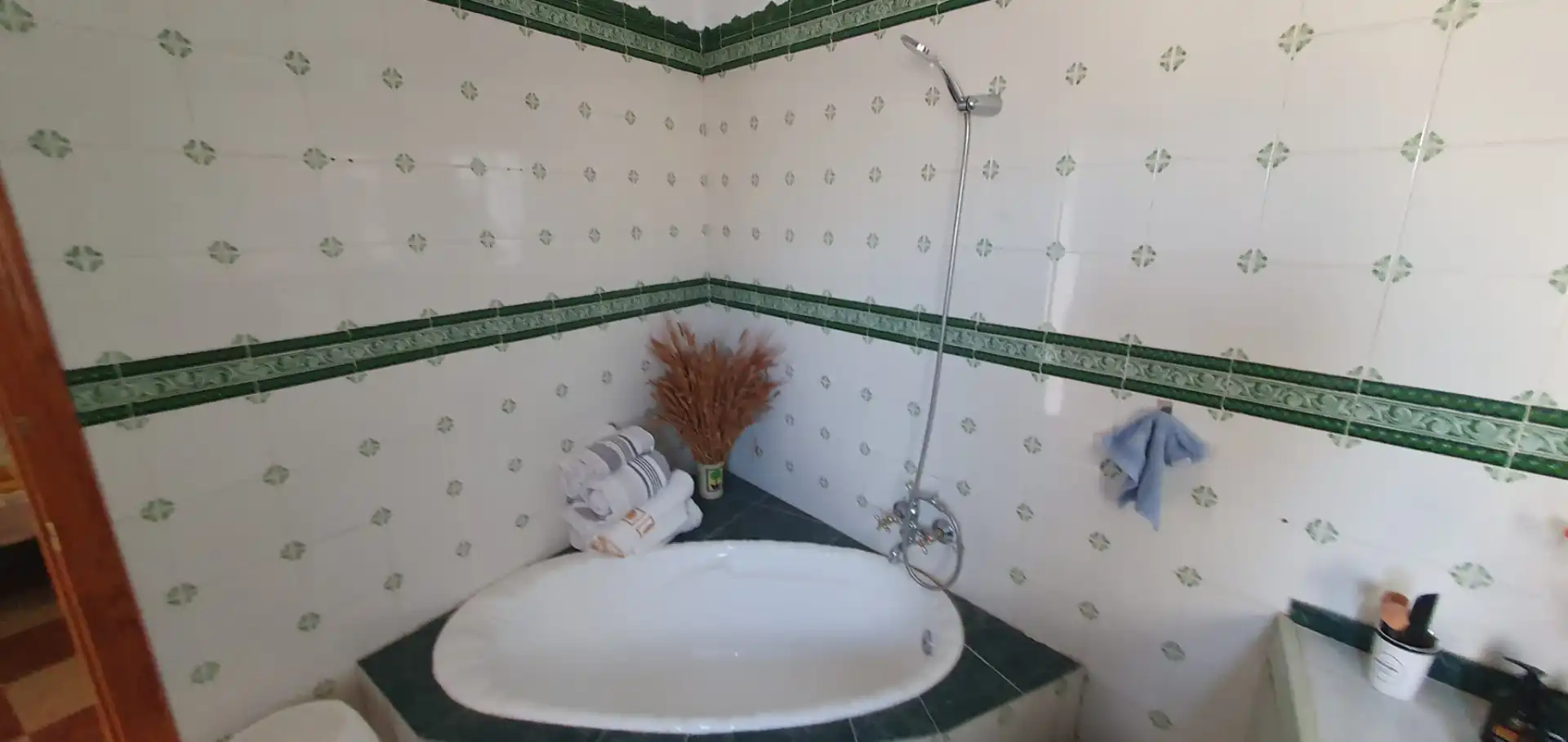 Bany de Casa adosada en venda en Sax amb Traster, Moblat i Forn