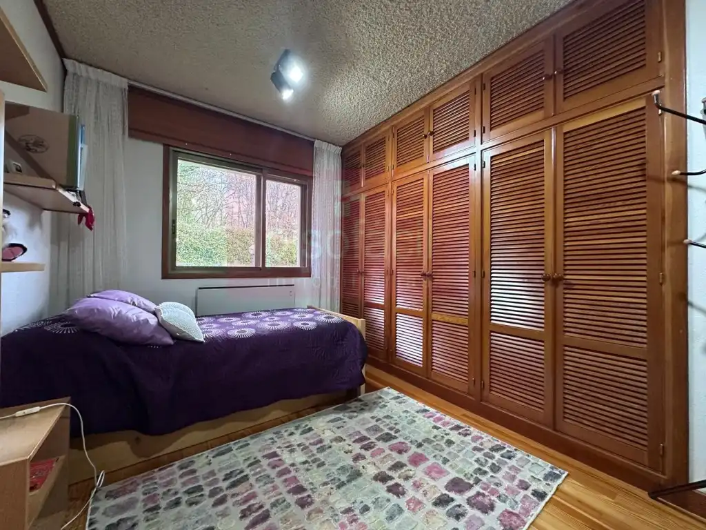 Dormitori de Casa o xalet en venda en Lugo