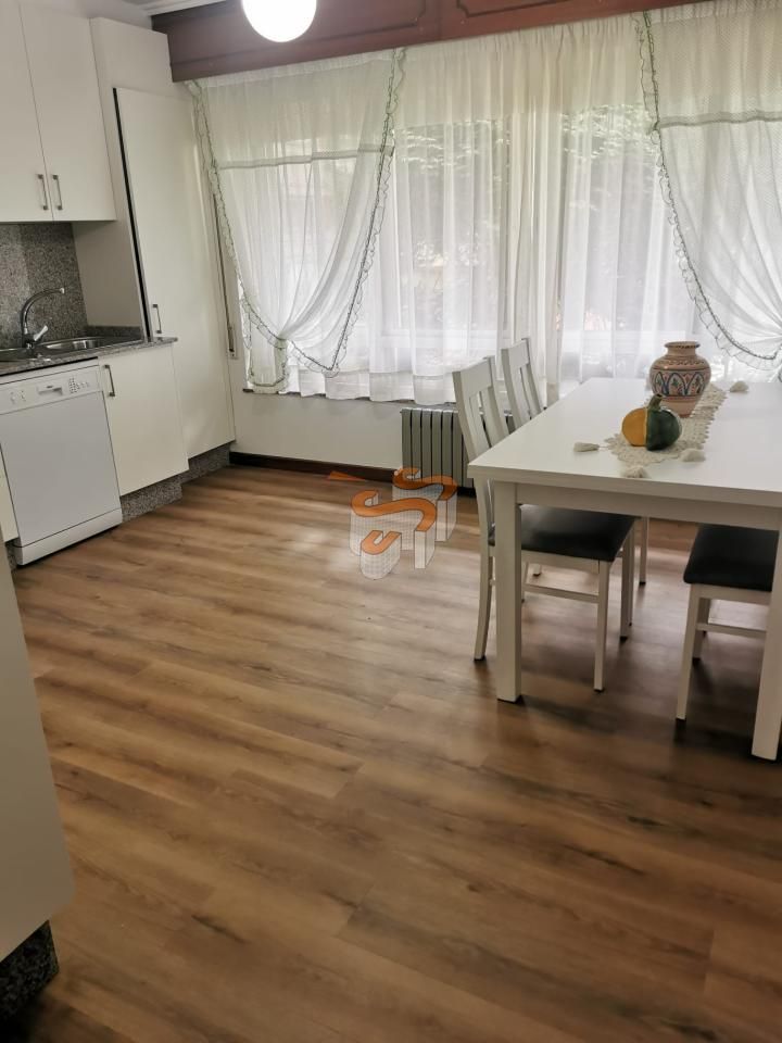 Dining room of Apartment to rent in Ferrol  with Heating, Storage room and Furnished