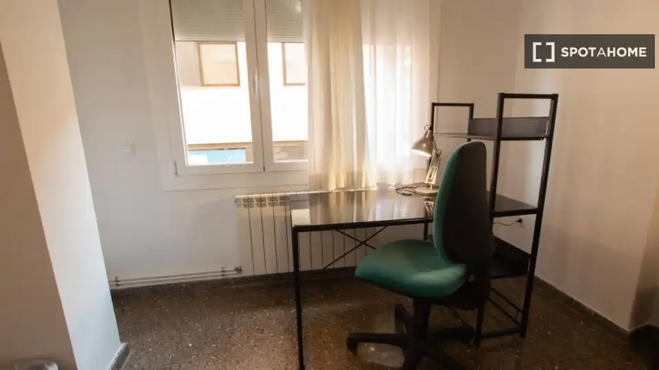 Piso con terraza en alquiler en Centre - Estació, imagen 14