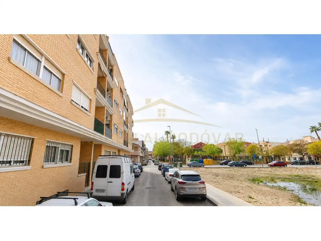 Wohnung mit Pool zum Verkauf in Calle Donadores 56, imagen 2