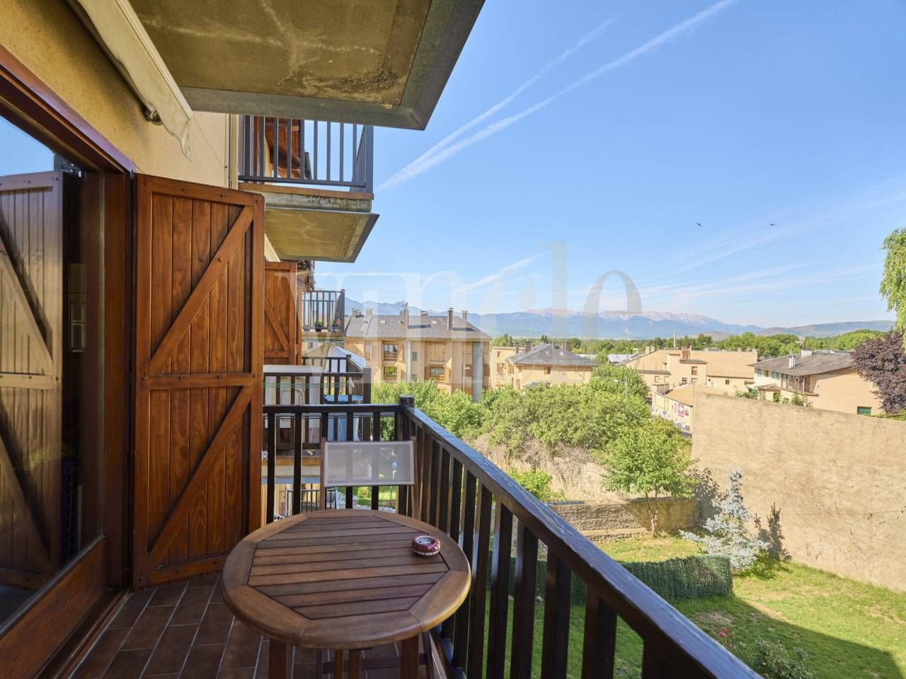 Terrassa de Apartament en venda en Puigcerdà amb Calefacció, Parquet i Terrassa