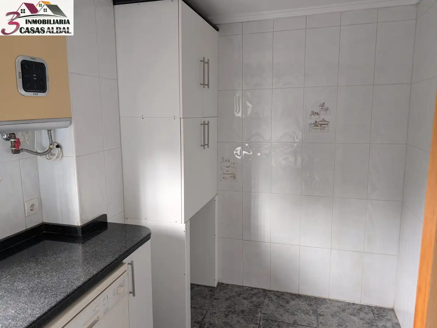Cocina de Casa o chalet de alquiler en Picassent con Jardín privado y Piscina comunitaria