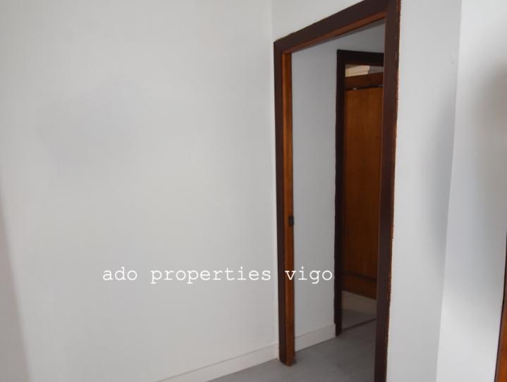 Photo 1 of Flat to rent in Rúa Vía Norte, Fátima, Pontevedra