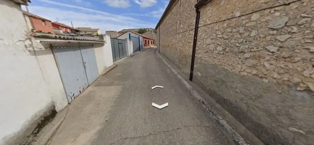Aparcament de Nau industrial en venda en Olivares de Duero, Valladolid