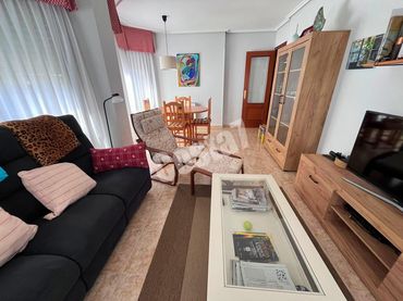 Appartement avec ascenseur à vendre à Avenida Santos Mártires