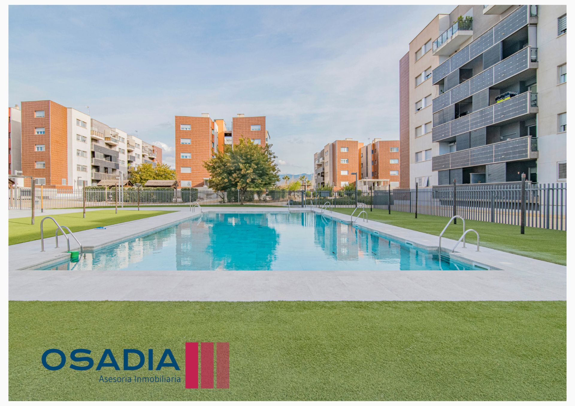 Piscina de Piso en venta en Alhendín con Balcón