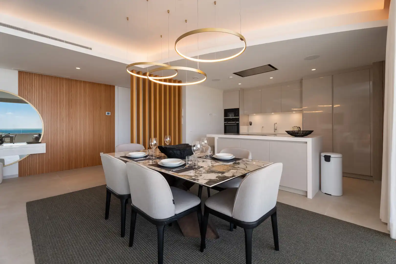 Dining room of Apartments for sale in Benahavís  with Air Conditioner, Terrace and Storage room