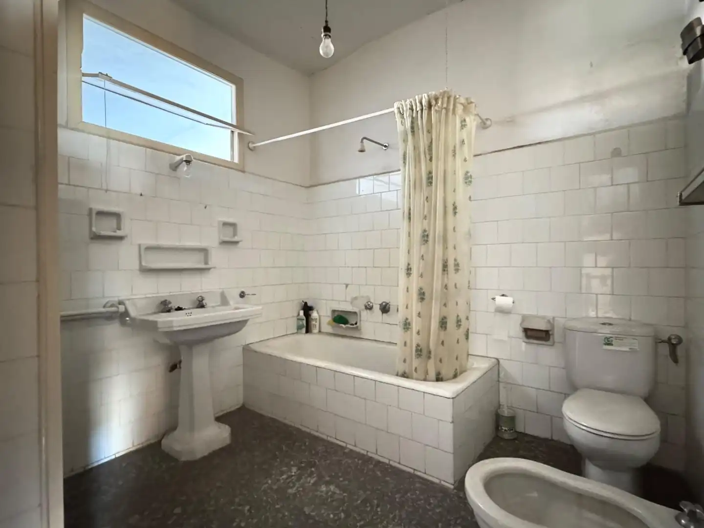 Baño de Edificio en venta en Xunqueira de Ambía