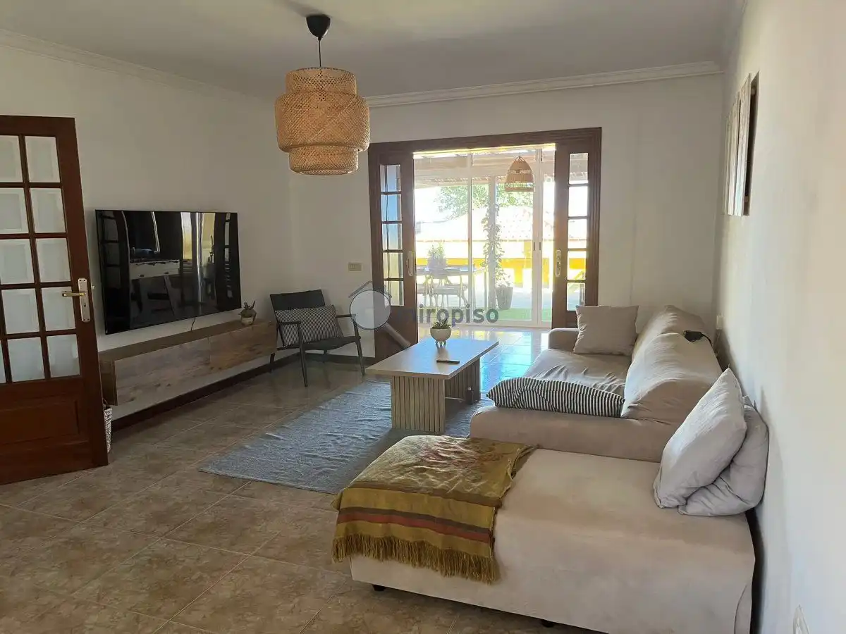 Living room of Houses for rent in El Rosario  with Air Conditioner, Terrace and Storage room