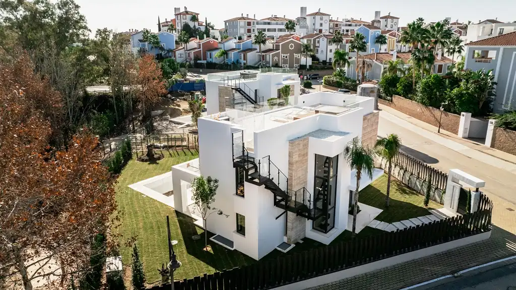 Chalet con piscina en venta en Estepona Pueblo, imagen 37