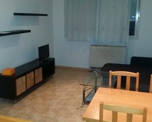 Living room of Apartment for sale in Valdemoro  with Heating, Furnished and Oven