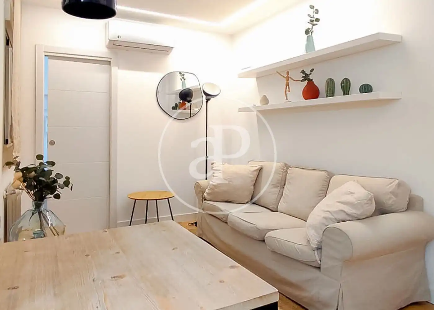 Living room of Flat for rent in Madrid  with Heating and Furnished