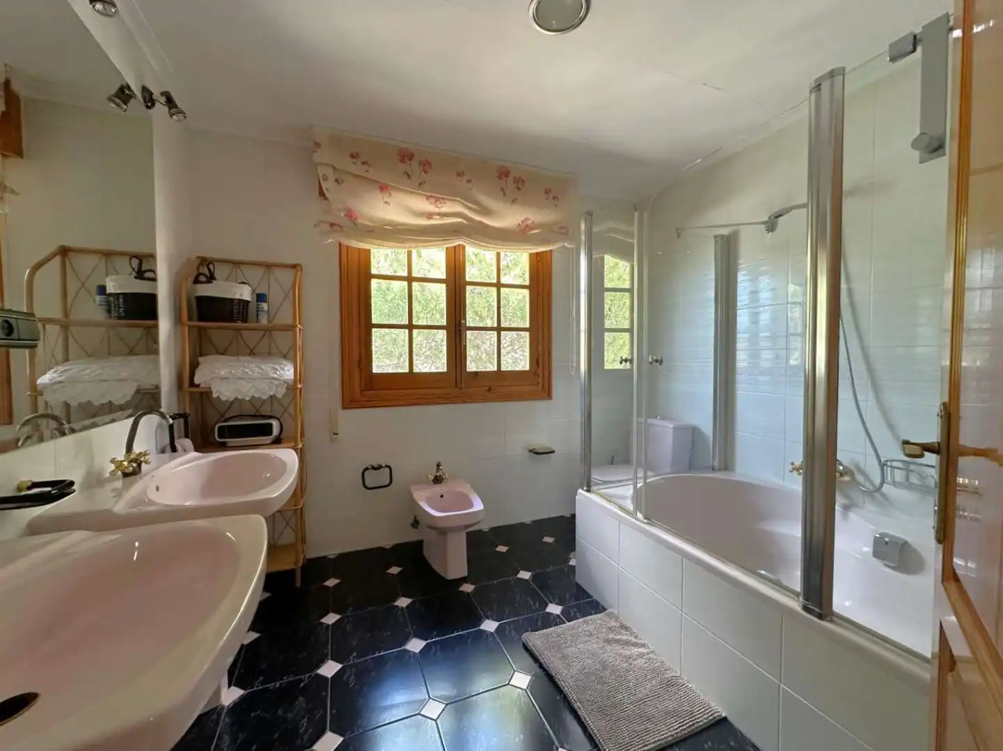 Baño de Casa o chalet en venta en Ítrabo con Aire acondicionado, Calefacción y Trastero