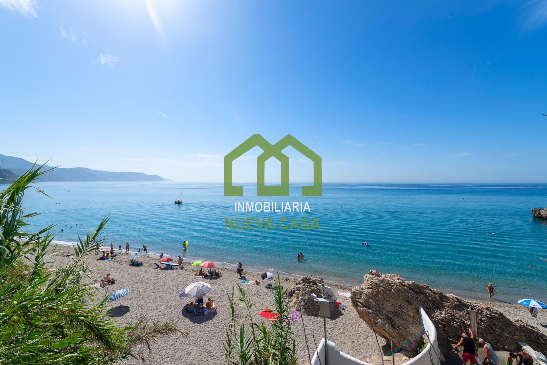 Vista exterior de Planta baixa en venda en Nerja amb Aire condicionat, Calefacció i Terrassa