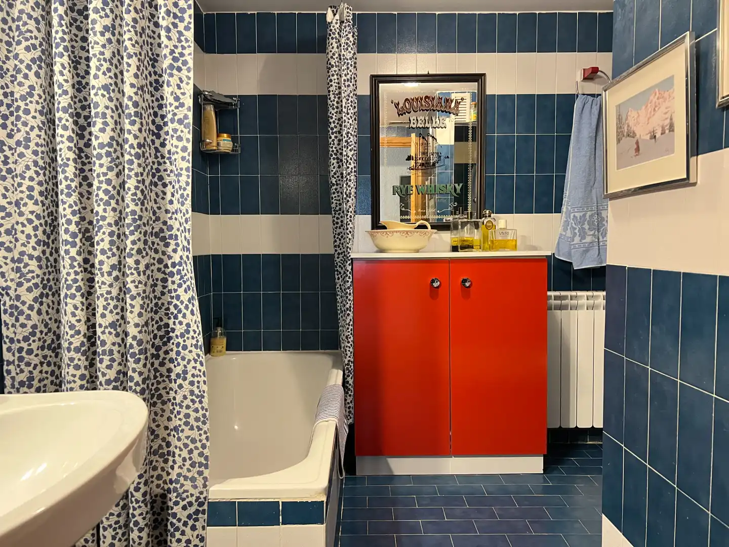 Bathroom of Attic for sale in Jaca  with Terrace and Community pool