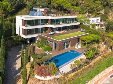Xalet amb piscina en venda a Sant Feliu de Guíxols, Girona, Spain
