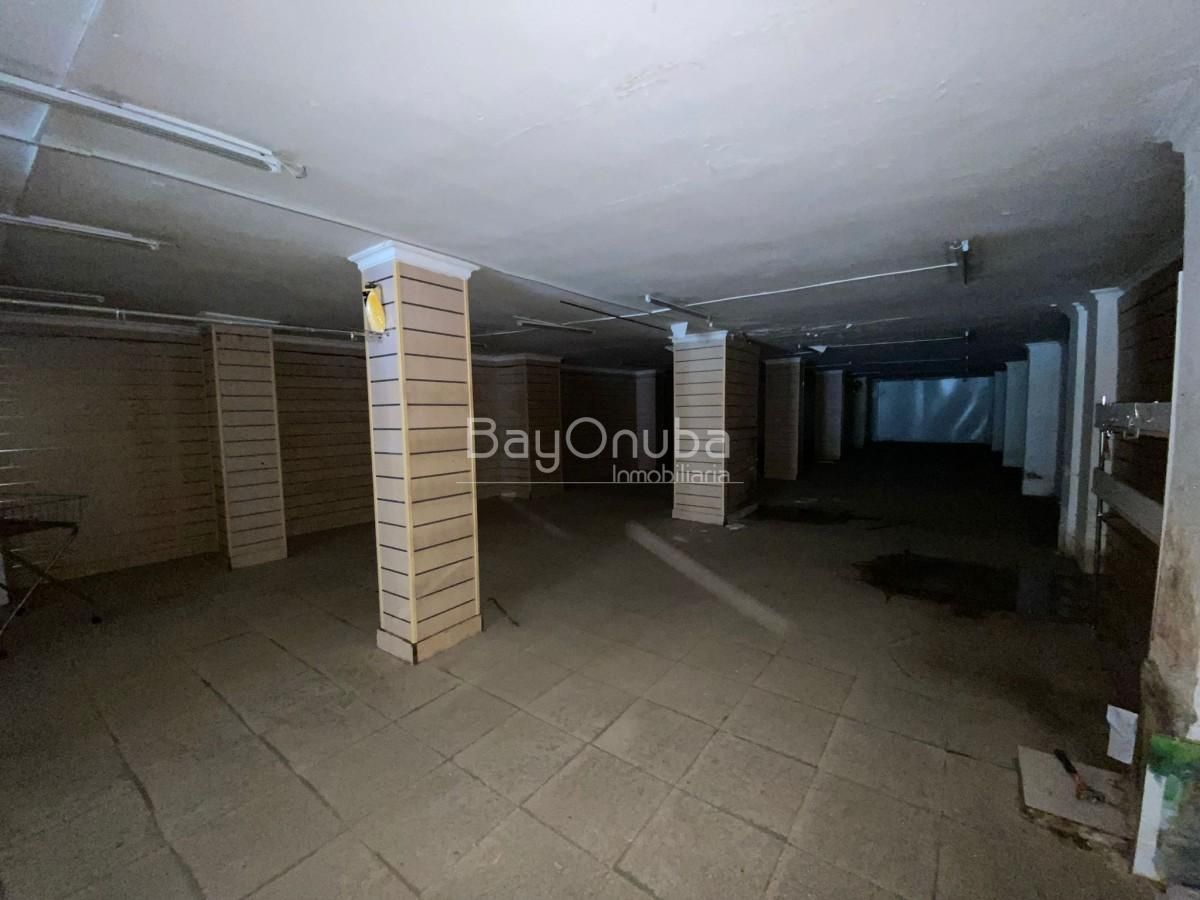 Premises to rent in Centro