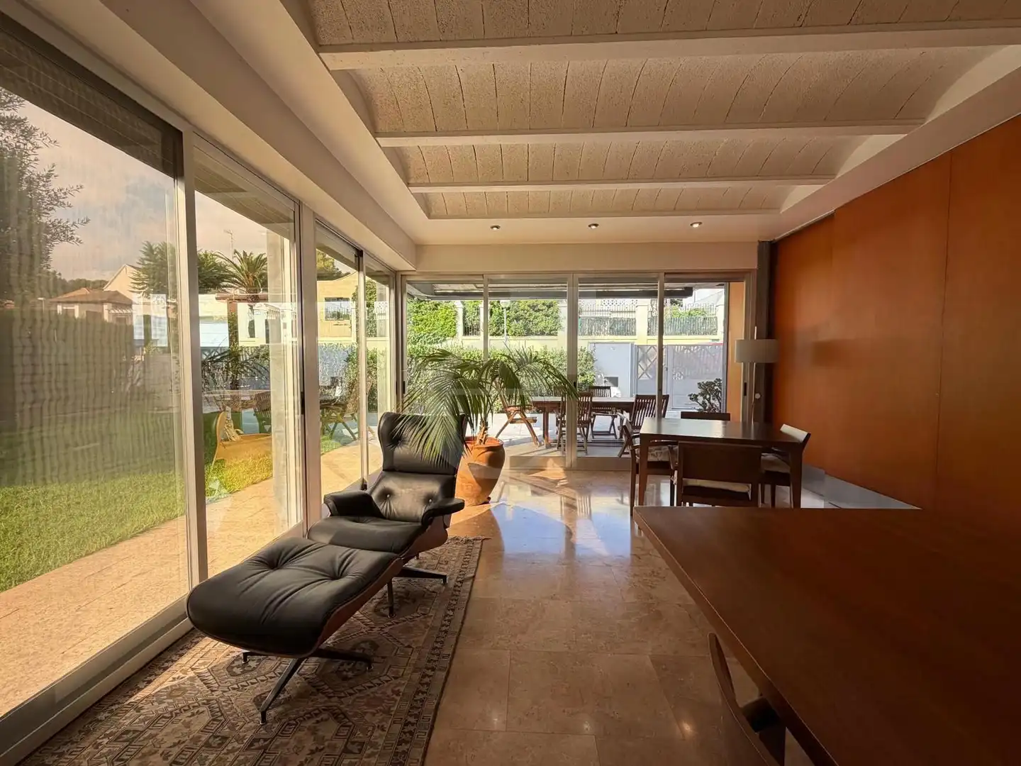 Sala d'estar de Casa o xalet de lloguer en Paterna amb Aire condicionat i Piscina