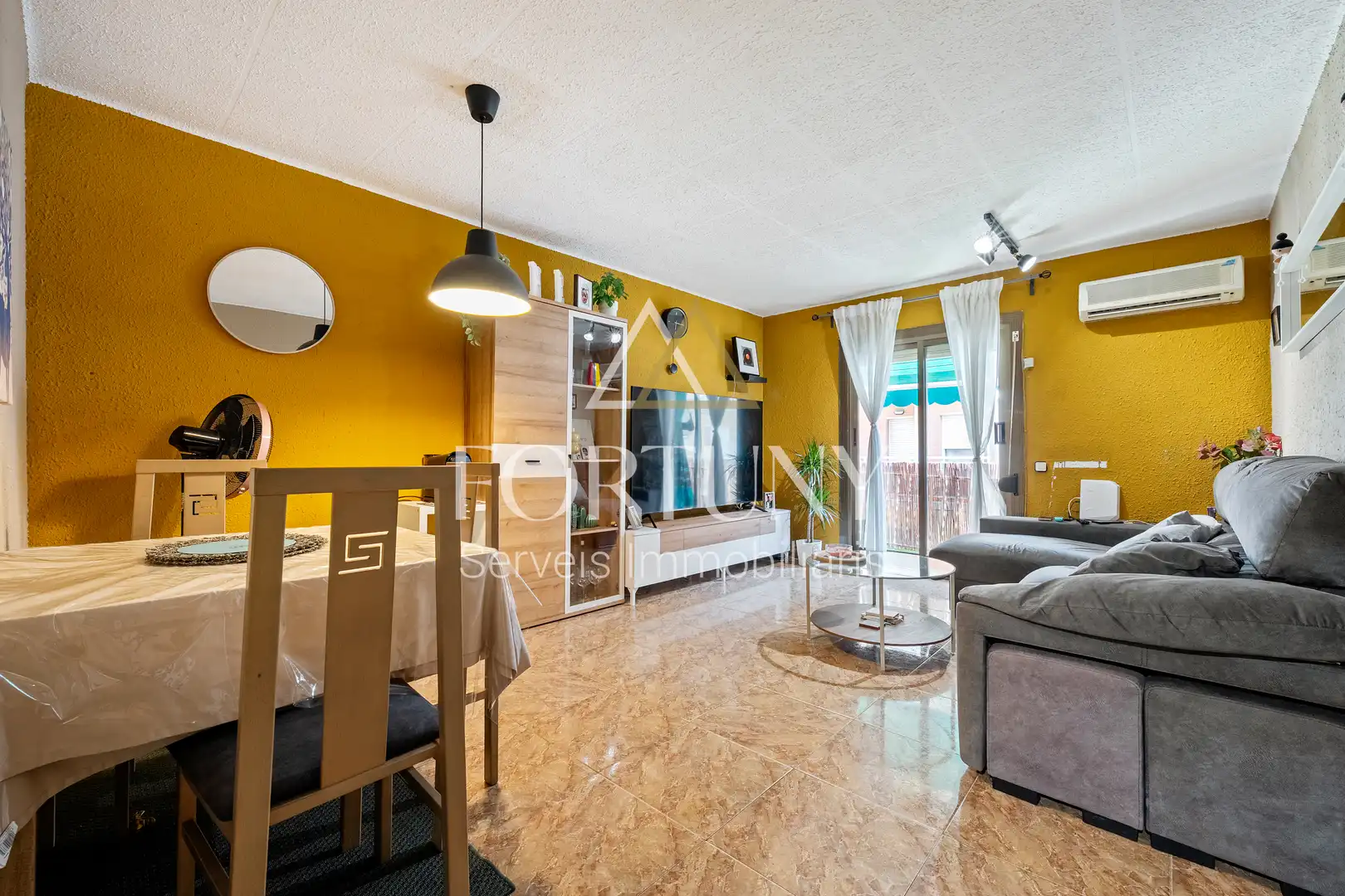 Sala de estar de Piso en venta en Tarragona con Aire acondicionado y Balcón