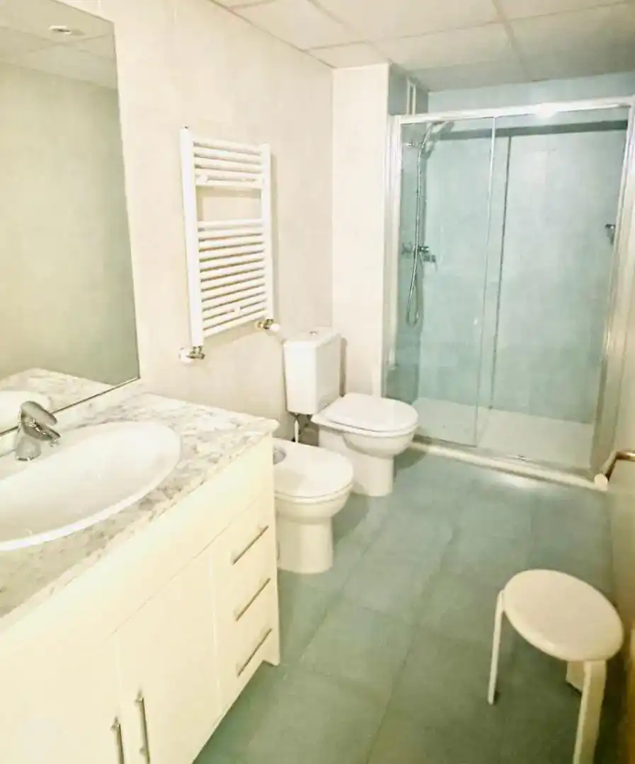 Badezimmer von Dachboden zum Verkauf in  Murcia Capital mit Klimaanlage