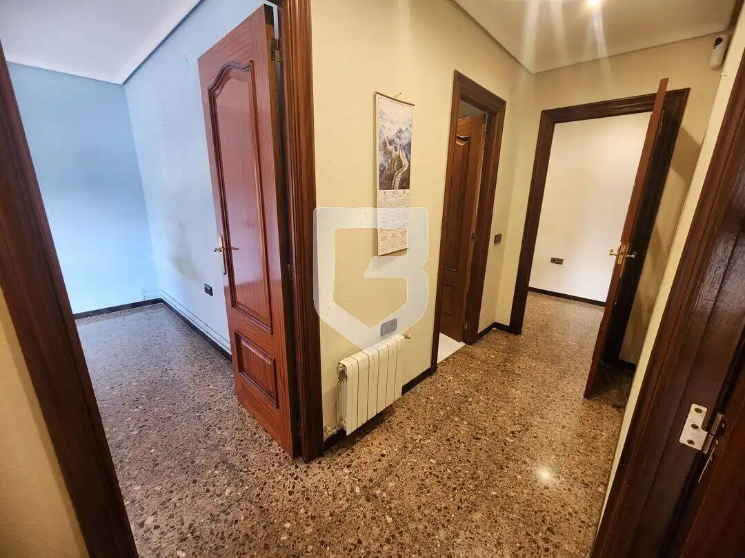 Flat with terrace for sale in Piscinas, imagen 12