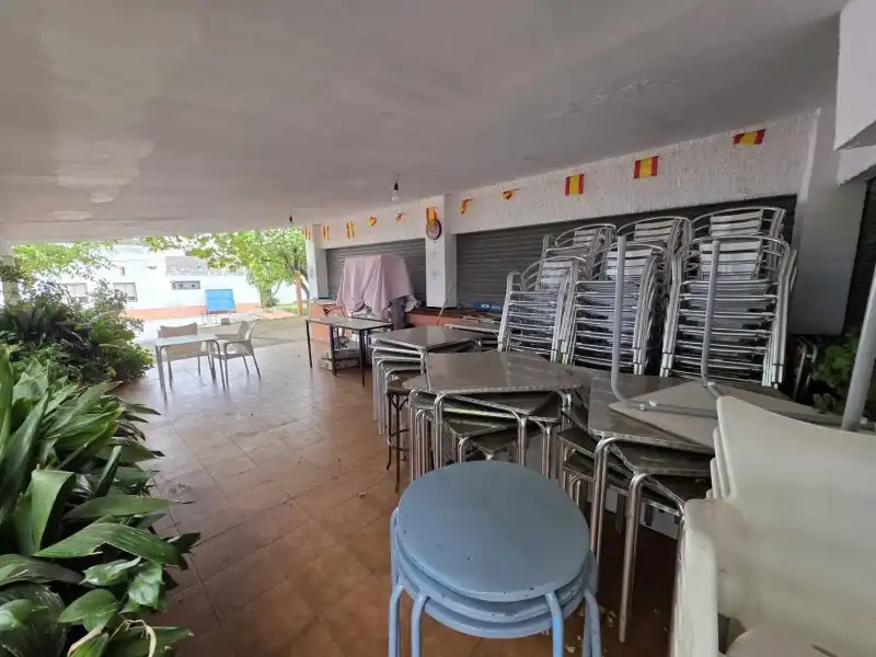 Casa o chalet en venta en Valdeobispo con Terraza y Piscina