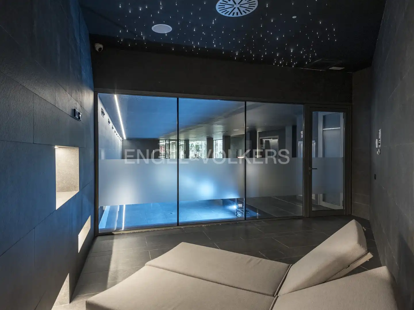 Piscina de Piso en venta en Barcelona con Aire acondicionado, Calefacción y Parquet