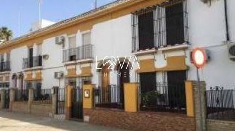 Foto 5 de Casa adosada en venda a Libra, Salesianos, Utrera