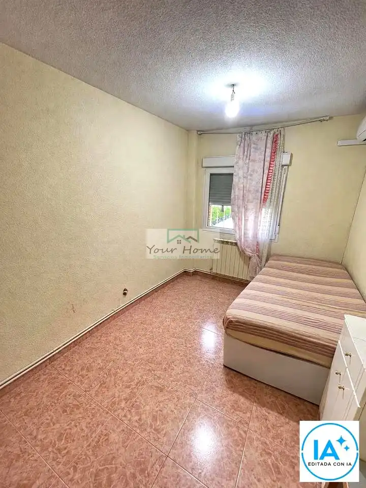 Schlafzimmer von Erdgeschoss zum Verkauf in Veredillas