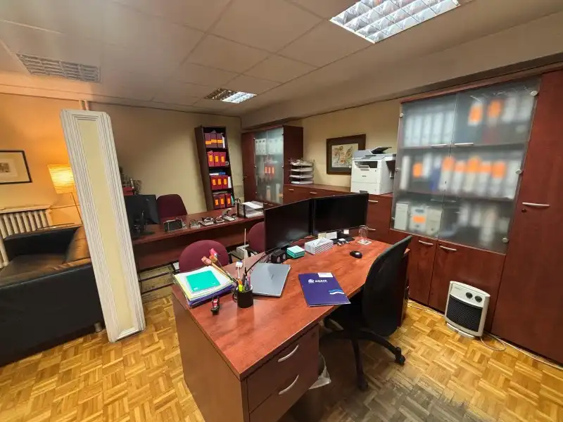 Oficina en venta en Madrid con Aire acondicionado, Calefacción y Amueblado