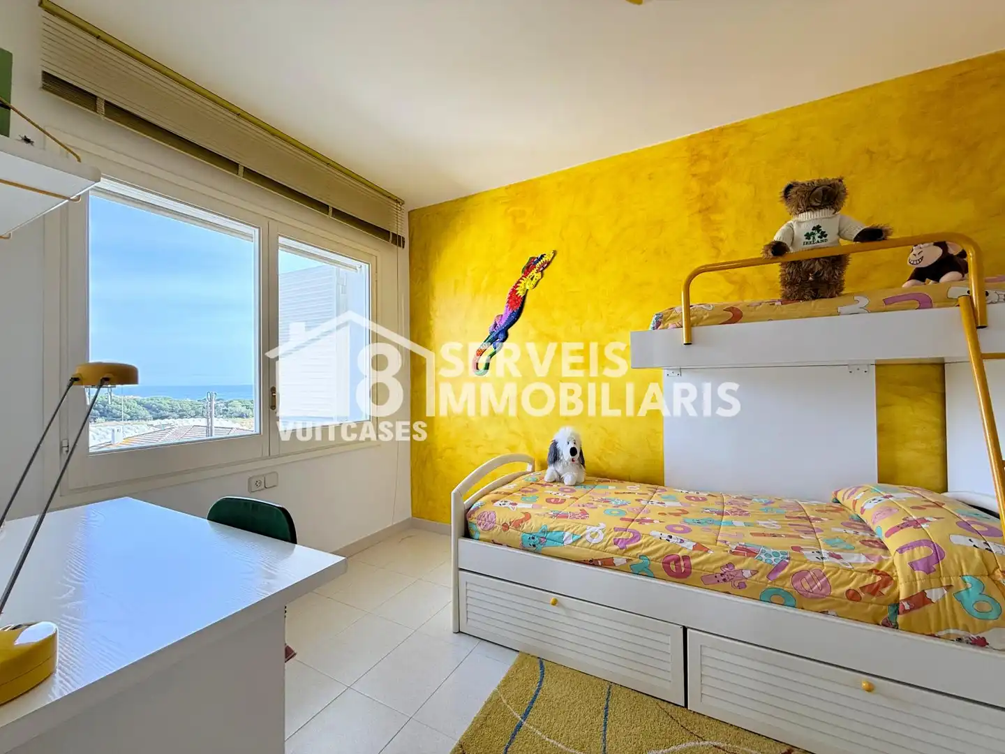 Habitación de Casa adosada en venta en Sant Pol de Mar con Calefacción, Jardín privado y Terraza