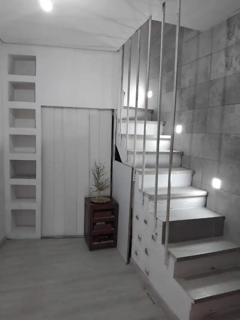 Houses for sale in Algeciras  with Air Conditioner, Terrace and Furnished