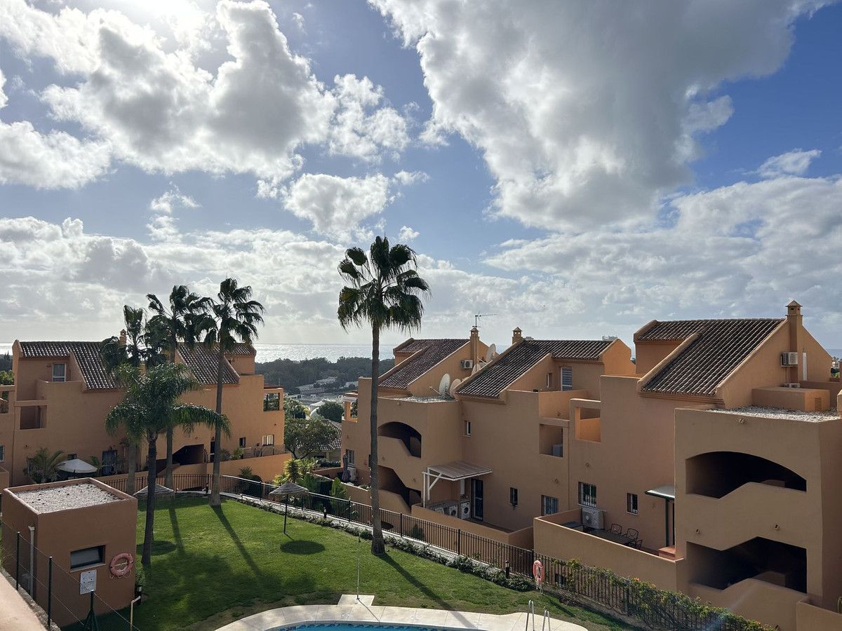 Vista exterior de Apartament de lloguer en Marbella amb Aire condicionat, Calefacció i Terrassa