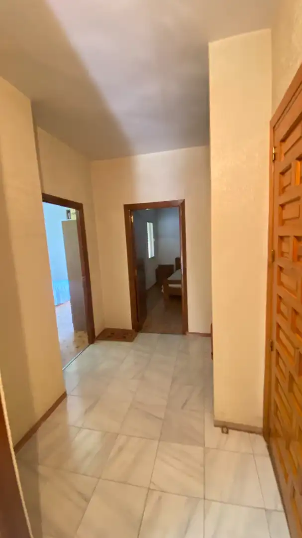 Wohnung zum Verkauf in Navaconcejo mit Terrasse, Möbliert und Waschmaschine