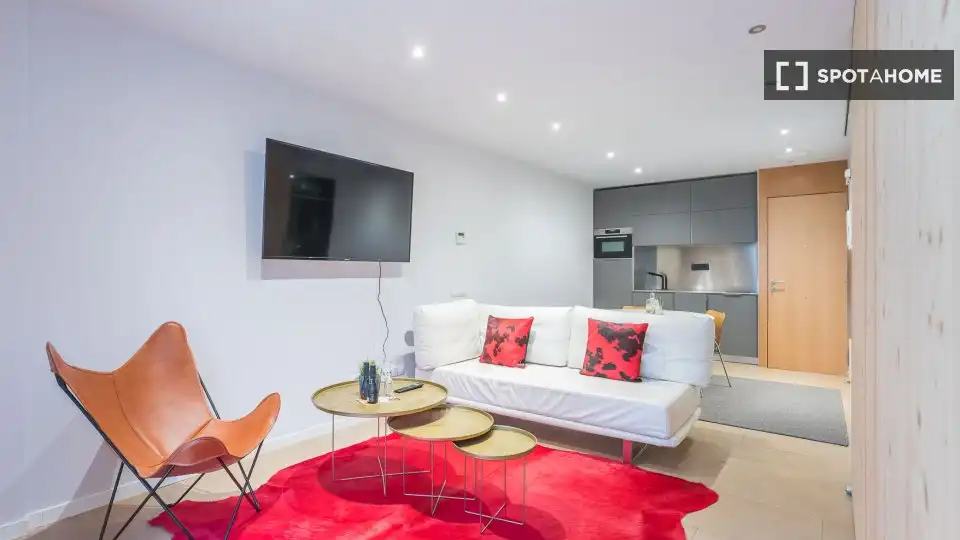Habitació a Sant Gervasi- Galvany